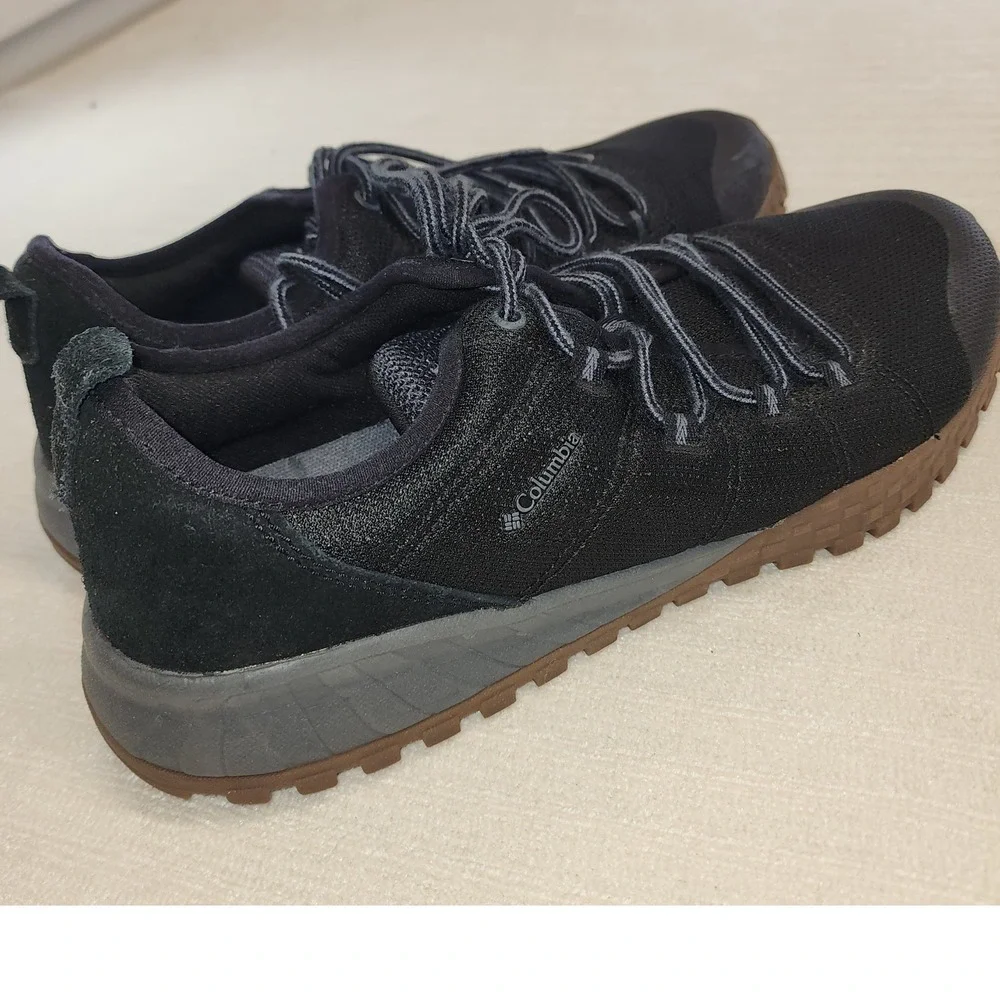 Columbia‎ SH/FT OutDry Low Mens Hiking Sneakers Black Grey BM5972-010 Size 13